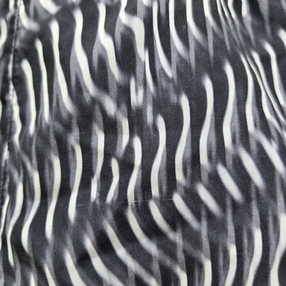 Nike Dri-Fit Athletic Trippy Wavy Tempo Running Short Medium - Picture 5 of 8